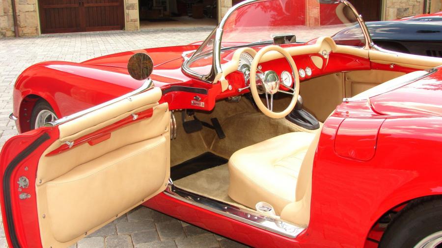  Chevrolet Corvette Custom 1954 года  (фото 4 из 6)
